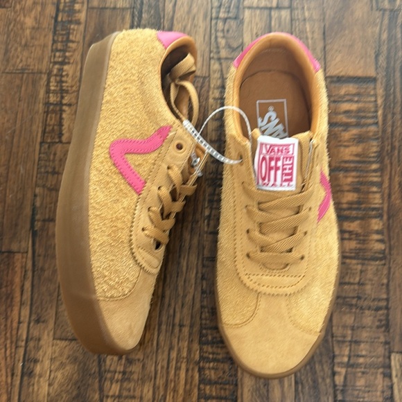 Vans Sneakers Sport Low Damen Gum
Multi Yellow Mustard and pink  NWT - Picture 4 of 13
